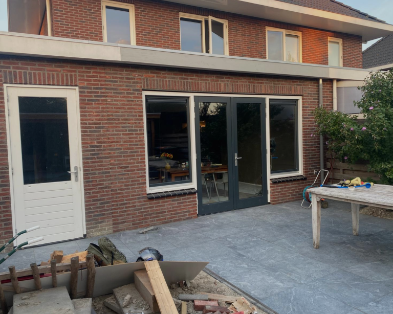 Aanbouw